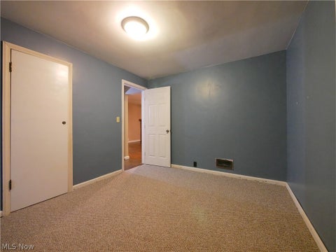 Tiny photo for 103 Jefferson Street, St Clairsville, OH 43950 (MLS # 5255814)