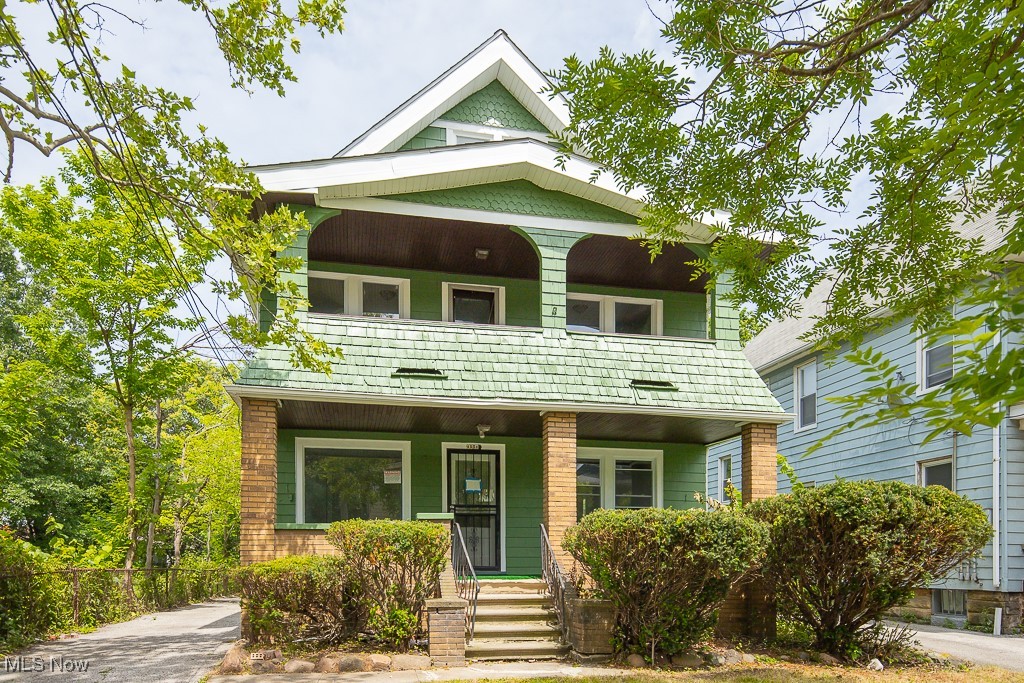 Fully Lead Certified with the City of Cleveland.
Fantastic opportunity to own this large spacious Duplex. This home is impressive and has been updated throughout. There are 8 bedrooms in the home which include five spread between the second and third floor and three bedrooms on the first floor. Everything is new, including fresh paint, fresh carpets, new roof, new HVAC units throughout the home. Tons of income potential and large home. This home won't last. Come and take a look today The home Will pass CMHA and lead certifications, and the seller plans on having it lead certified prior to closing. Please no wholesalers or assignment of contracts. The seller will not entertain owner financing. Would prefer the property sold AS-IS.