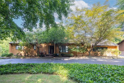 5241 Som Center Road Solon OH 44139