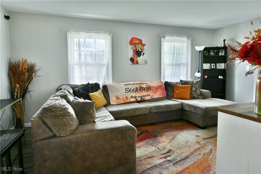 4061 Aleesa Drive, Warren, Ohio image 15