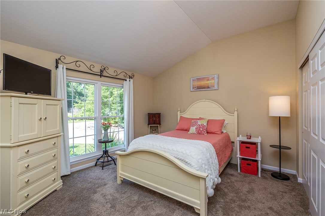 Ridgewood Falls Detached Condo - Residential