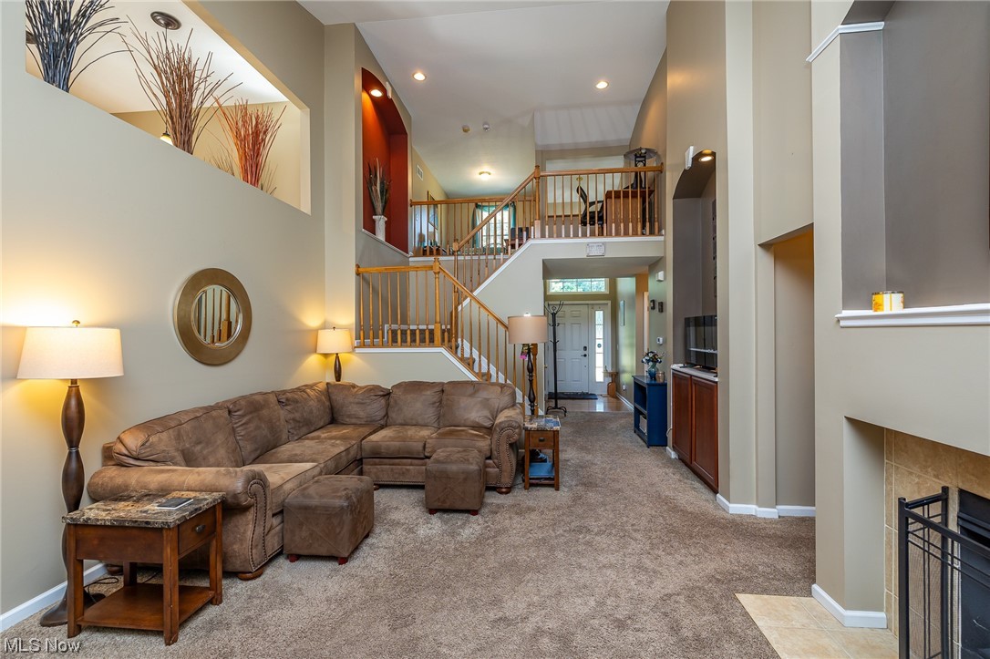 Ridgewood Falls Detached Condo - Residential