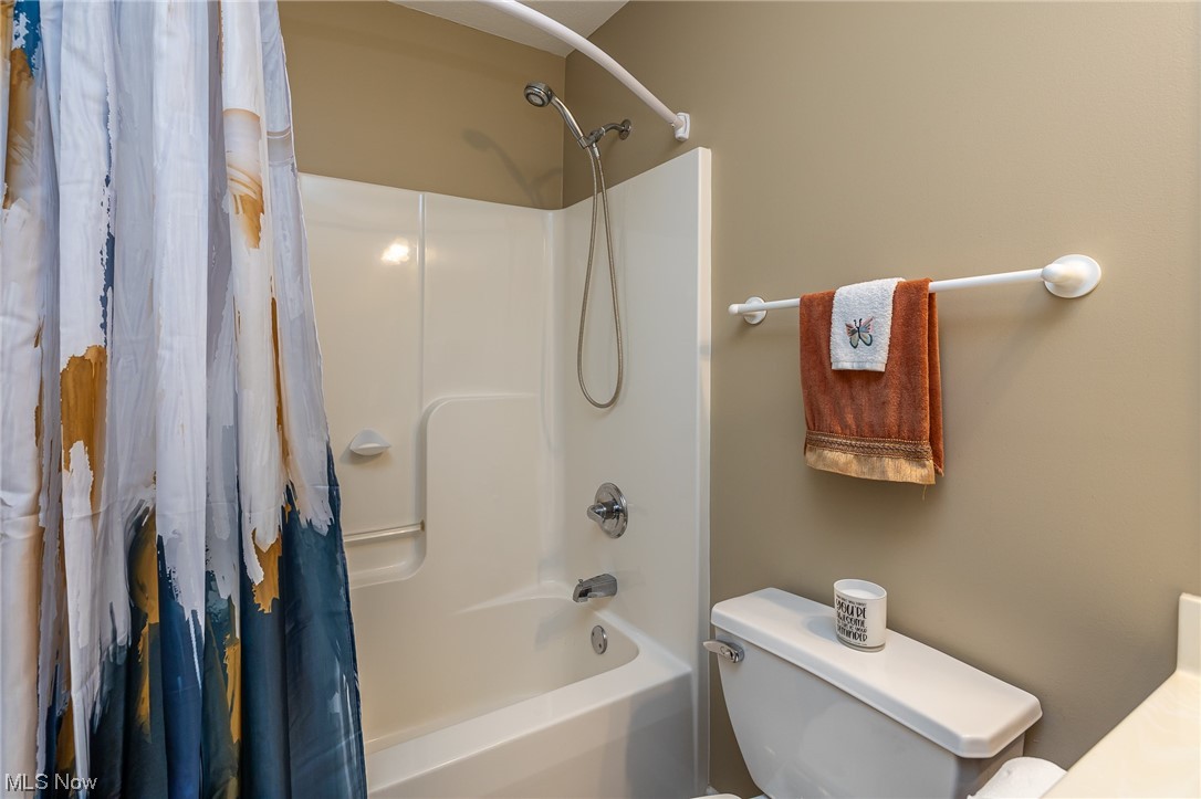 Ridgewood Falls Detached Condo - Residential