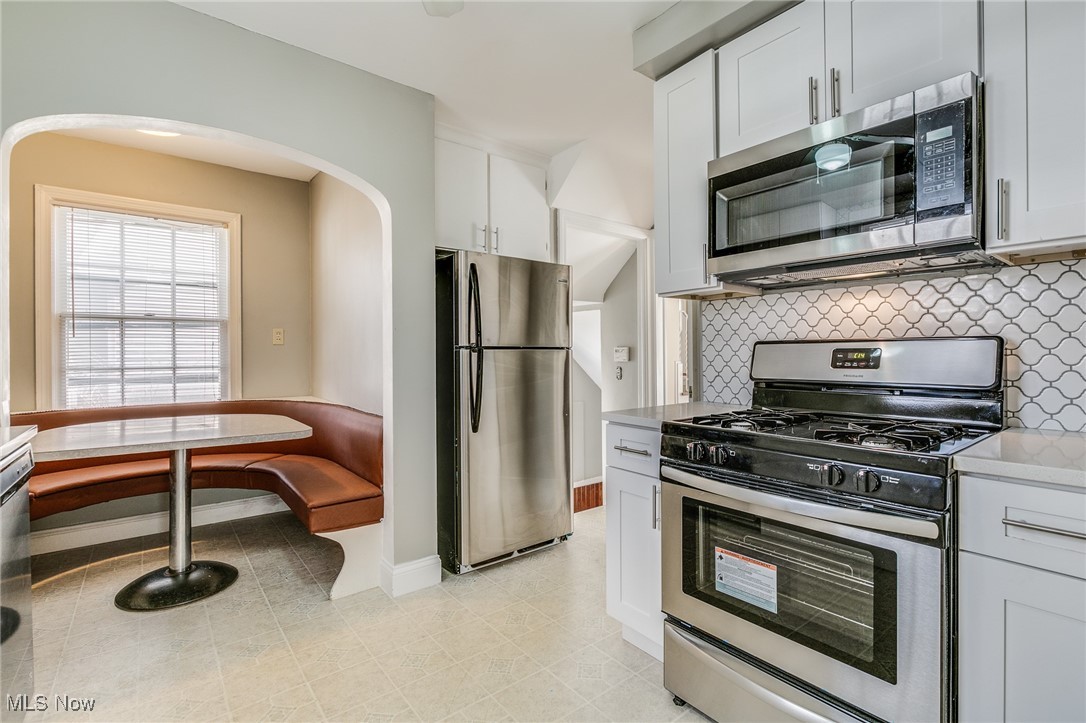 Edwin A Reeves Montevista Sub - Residential Lease