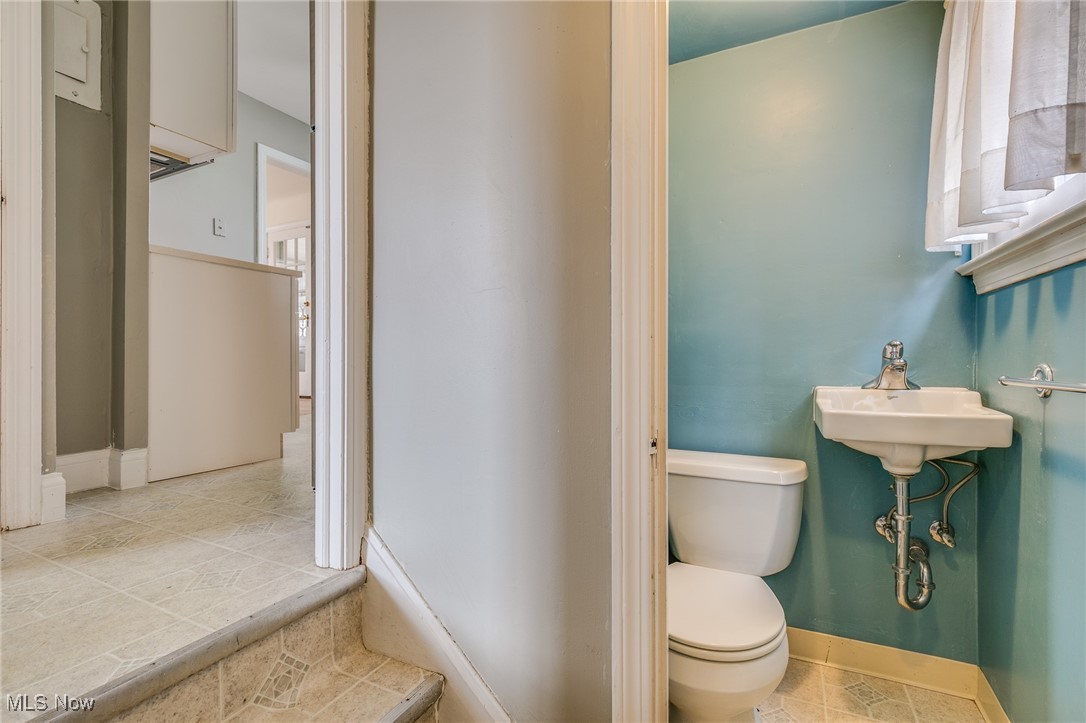 Edwin A Reeves Montevista Sub - Residential Lease