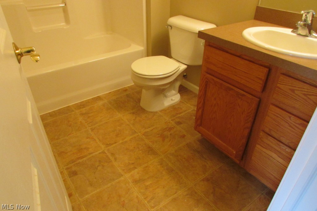 Cottonwood Place - Residential Lease