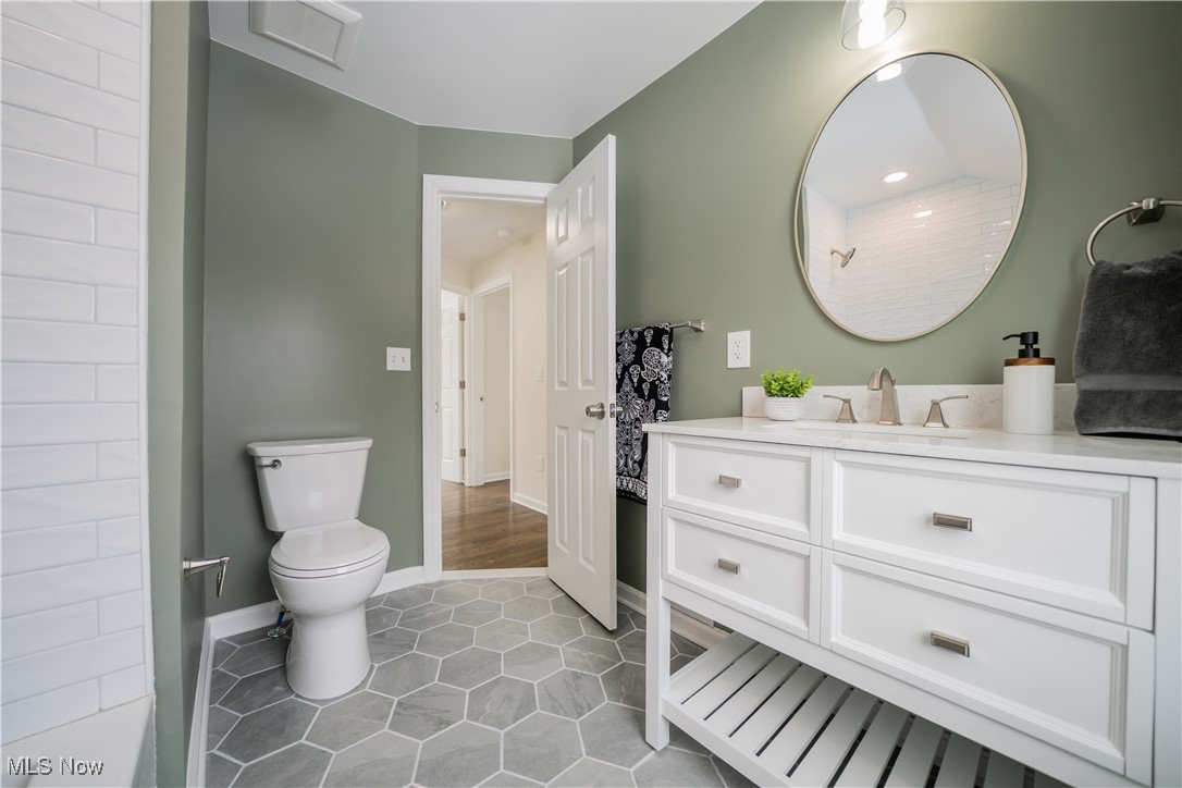 2279 N Taylor Road, Cleveland Heights, Ohio image 16