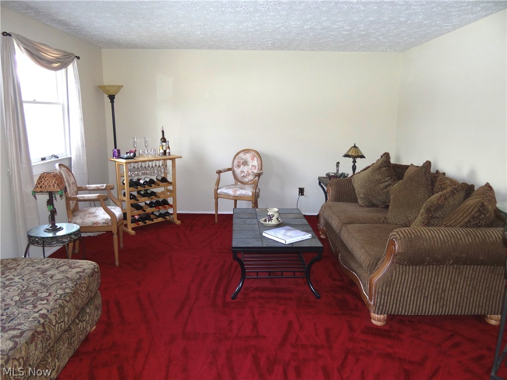 Twin Oaks - Residential