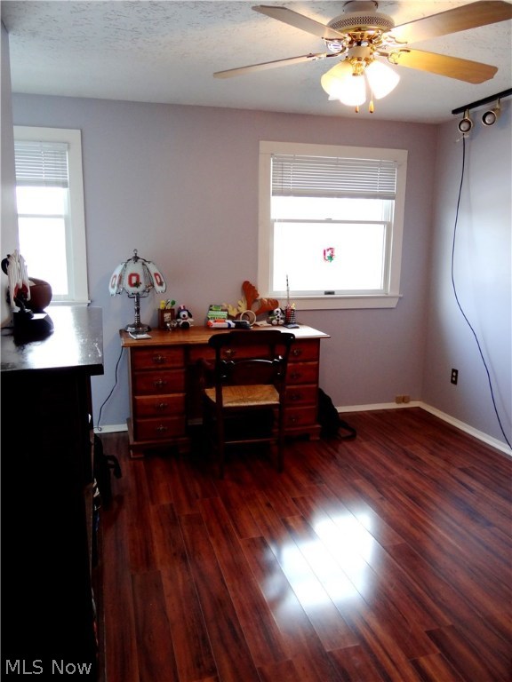 Twin Oaks - Residential