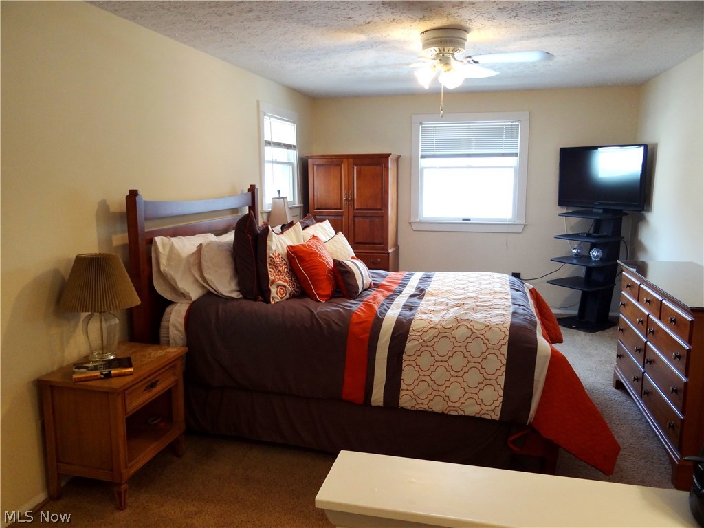 Twin Oaks - Residential