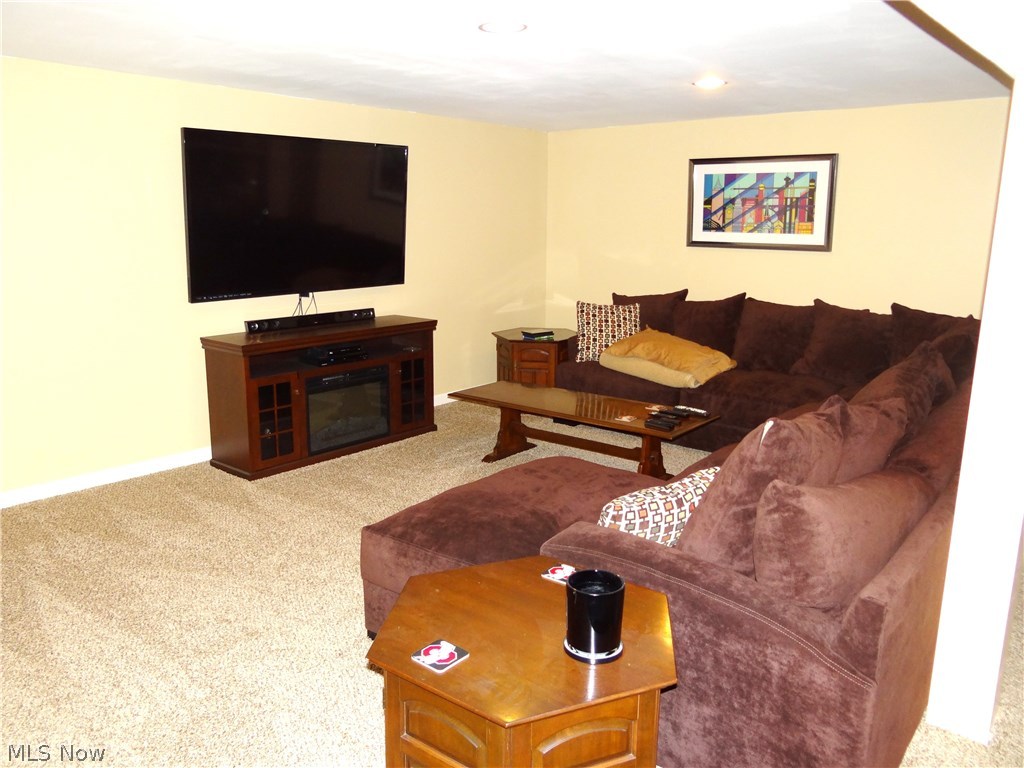 Twin Oaks - Residential