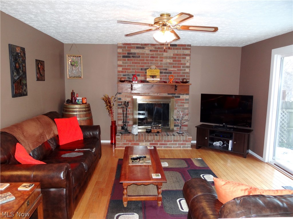 Twin Oaks - Residential