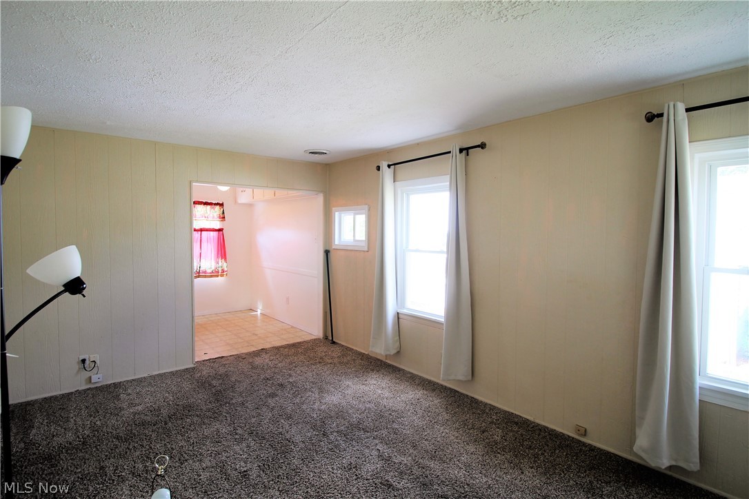 Akers Dellenberger - Residential