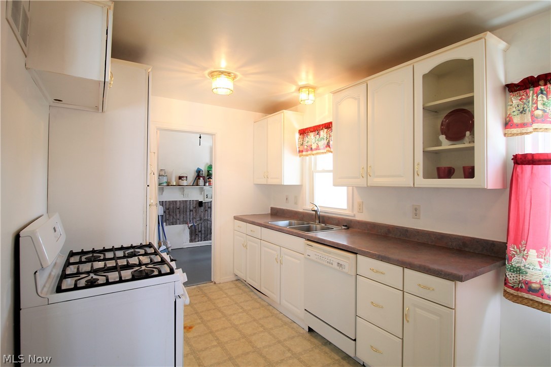 Akers Dellenberger - Residential