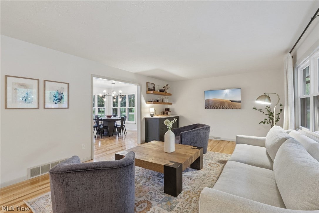 1275 High View Drive
