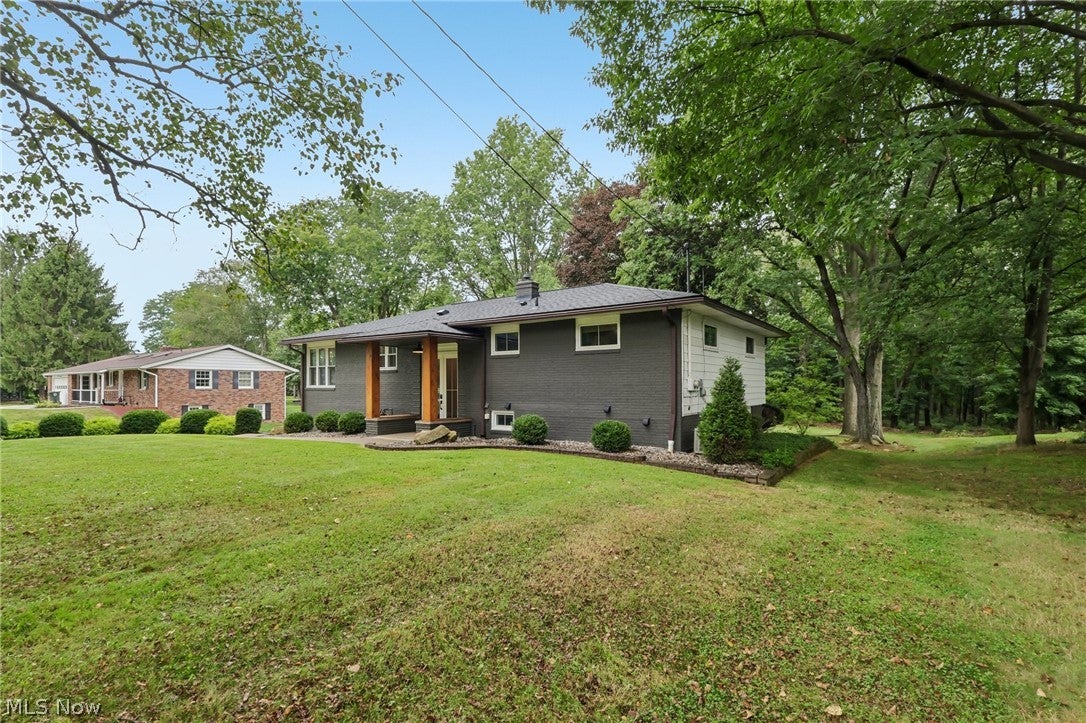 1275 High View Drive