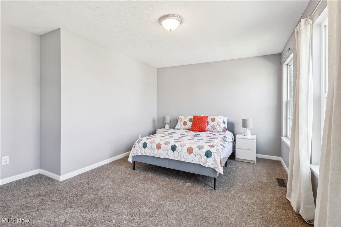 6836 Shiloh Street, Canton, Ohio image 17