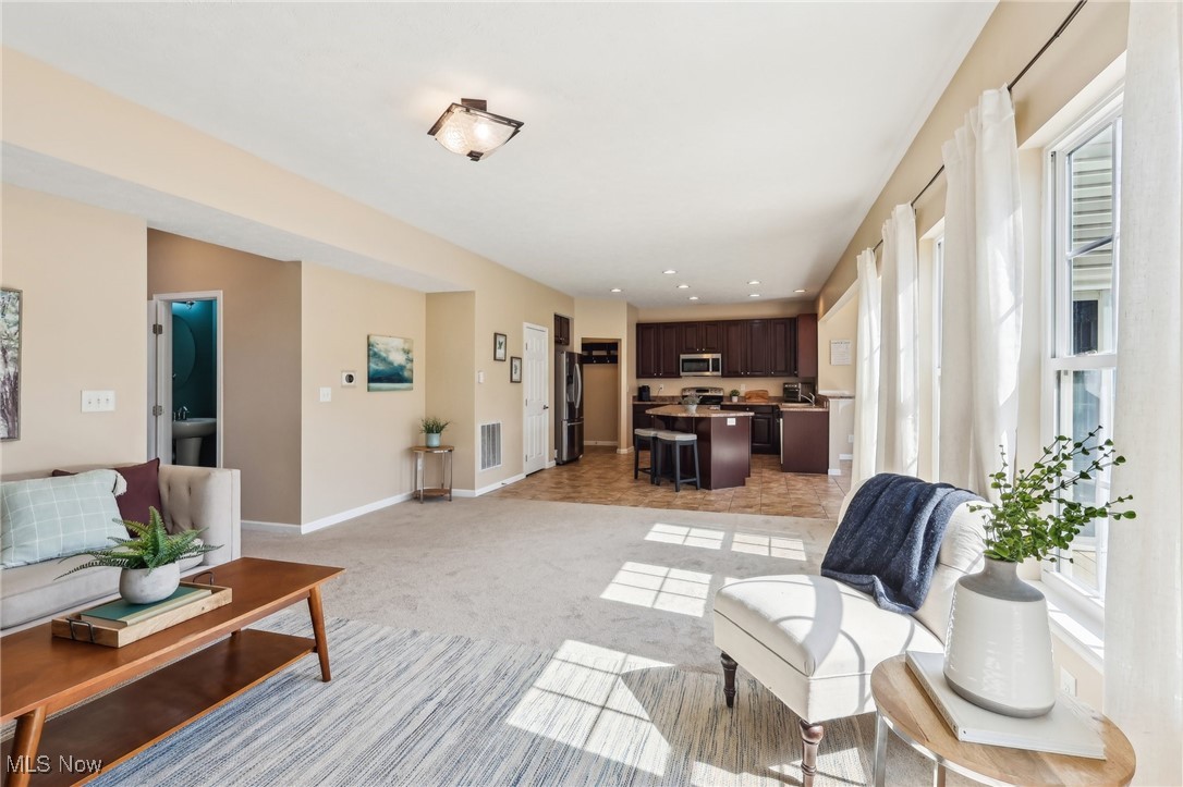 6836 Shiloh Street, Canton, Ohio image 4