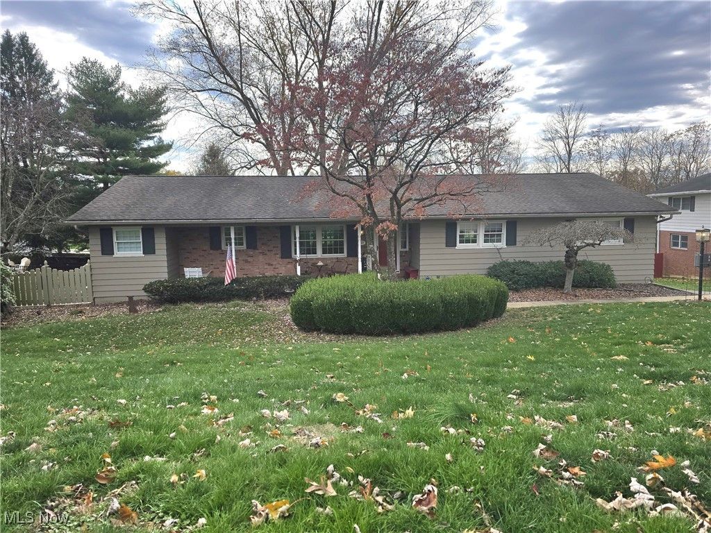 Photo of 2807 Coldspring Road, Zanesville, OH 43701 (MLS # 5177499)