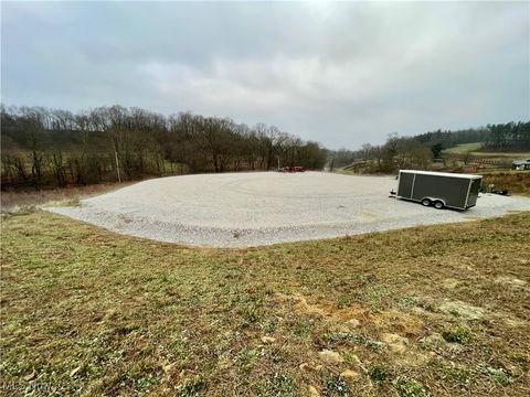 Tiny photo for 0 Endley Road, Cambridge, OH 43725 (MLS # 5178328)