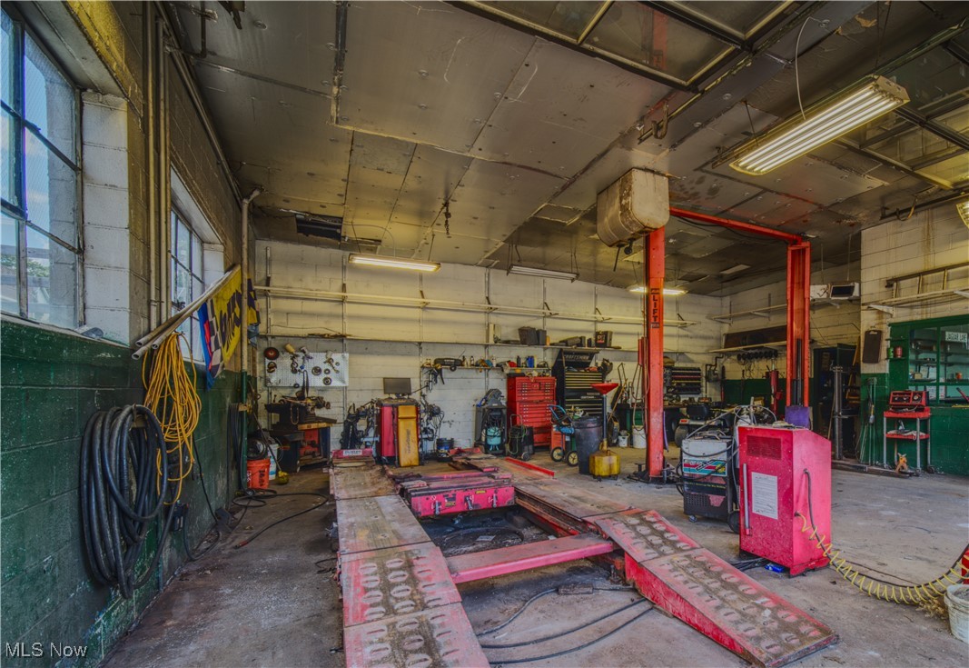 Hillcrest Park - Commercial Sale