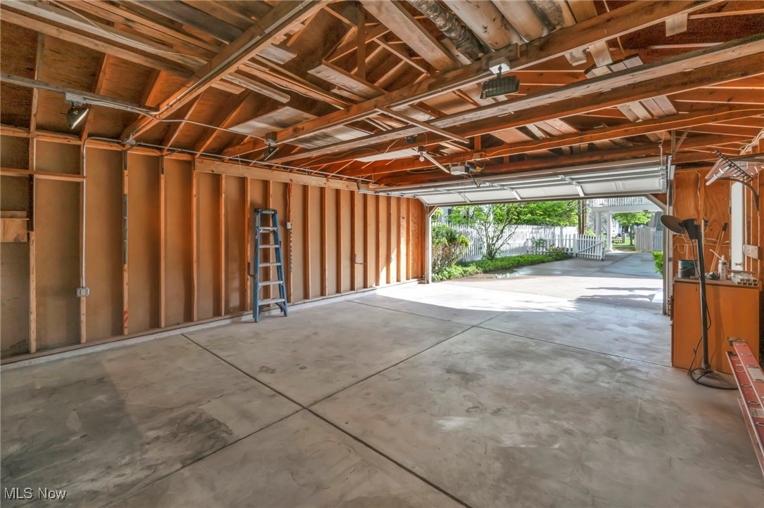 38007 Barber Avenue, Willoughby, Ohio image 34