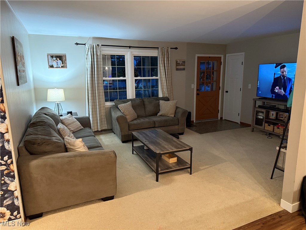 458 W Lawndale Place, Zanesville, Ohio image 4