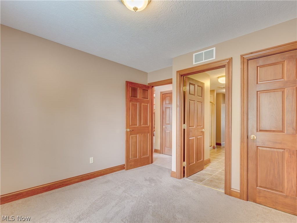 Saint James Place - Residential