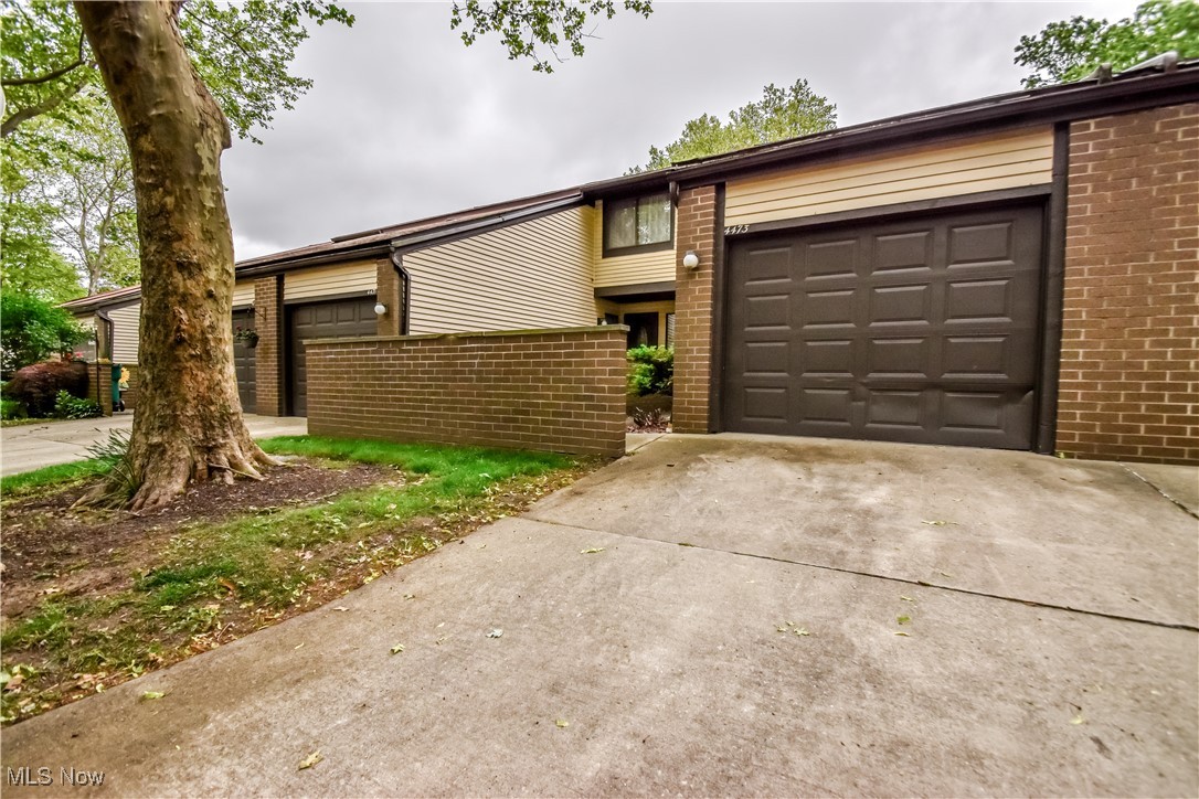 Welcome to your new home! Spacious and well-maintained 3-bedroom, 1.5-bath condo in a sought-after Richmond Heights community. Main level offers a bright living area, functional kitchen, and half bath. Upstairs features three bedrooms, including a large primary suite with private balcony and shared full bath. Finished basement with laundry adds extra living or storage space. Attached garage provides convenient parking and storage.
Enjoy community amenities including a pool and tennis court. Conveniently located near shopping, dining, parks, and highway access. Low-maintenance living in a great location!
