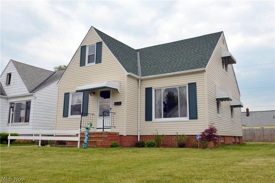 Well-appointed bungalow in a desirable Parma Circle Neighborhood!!!  This home boasts many updates to include a new roof (2015), new siding (2014), professionally painted interior (2016), and professional landscaping (2016).  The prime location is close to shopping, parks, and easy freeway access.  The lot is large for the neighborhood, 1.5 times most of the lots, featuring 60 ft. of frontage as opposed to 40 ft. for most others.  There is plenty of extra living space in the finished basement which is equipped with a bathroom and shower.  The second floor features a large master bedroom as well as a cozy bonus room!  Come, take a look and write an offer before it's too late!