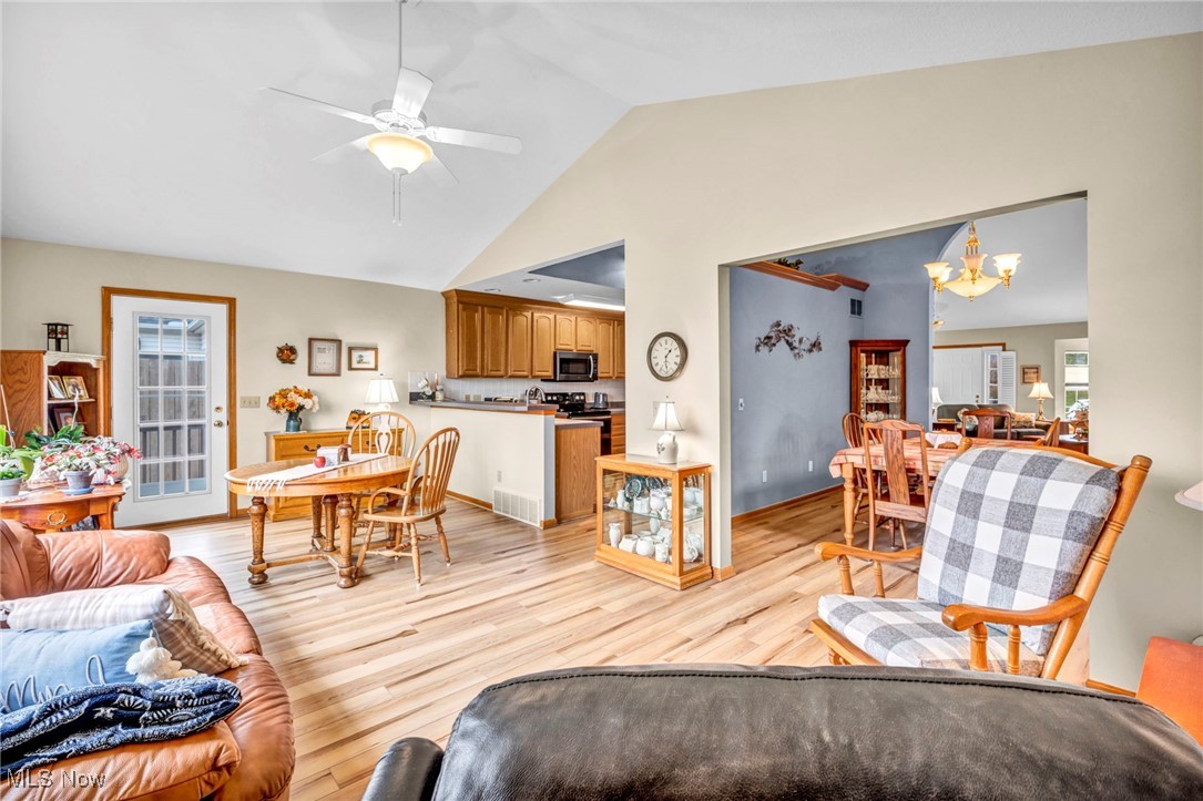 Reserve/Meadows Condo Ph 02 - Residential