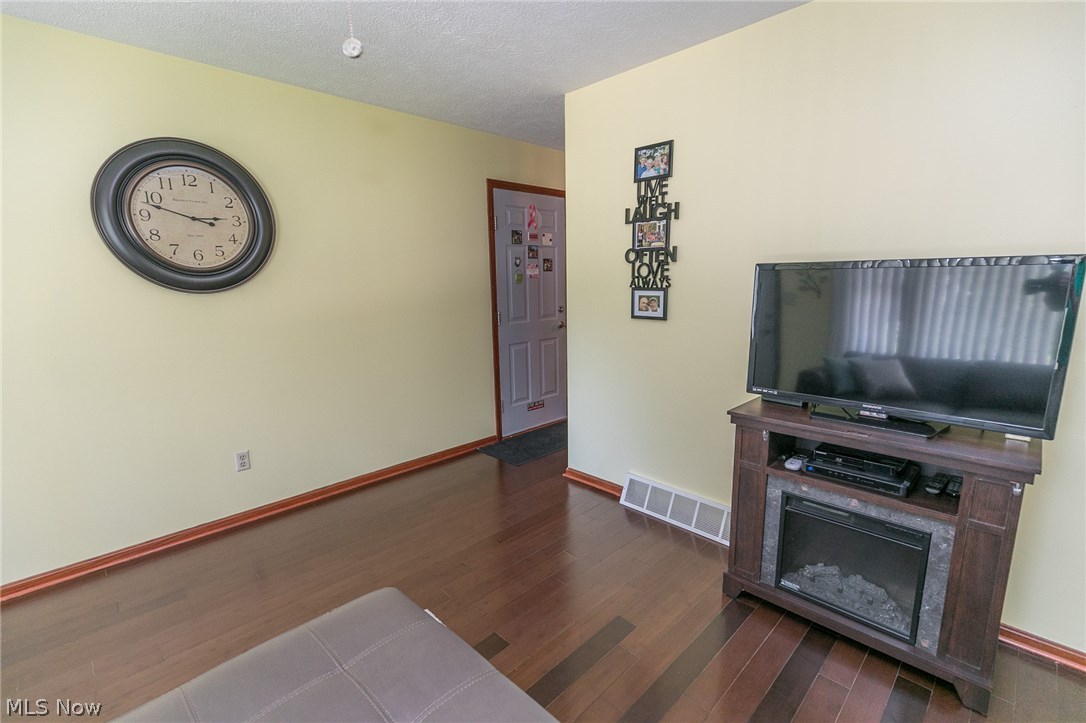 Tallmadge Road Allotment - Residential