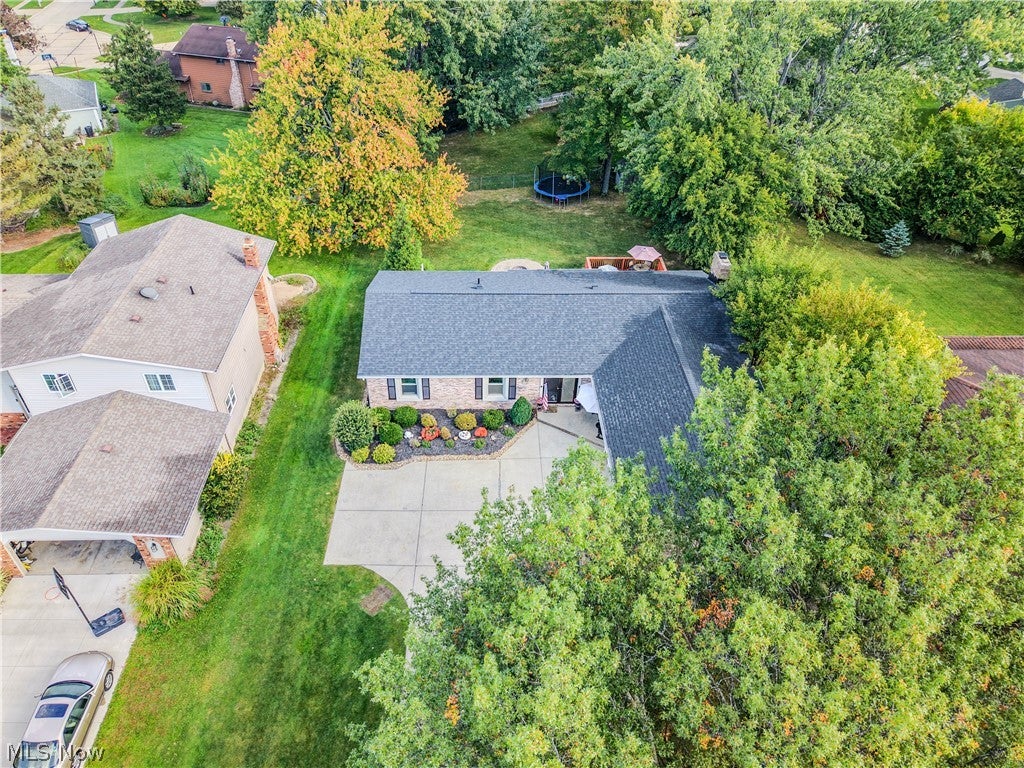 17096 Hawks Lookout Lane