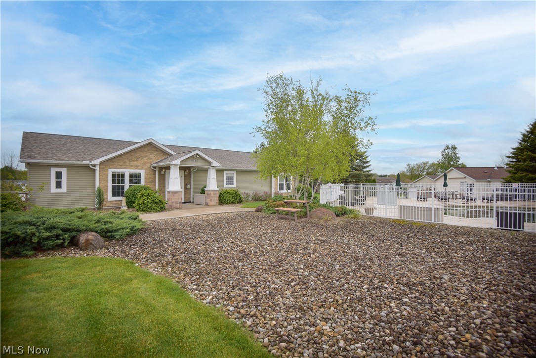 Lakeside Terrace - Residential