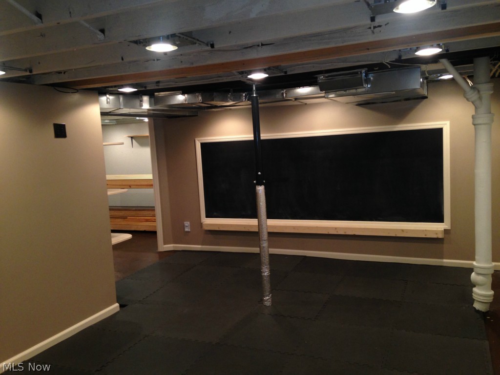 Sponseller Add - Residential