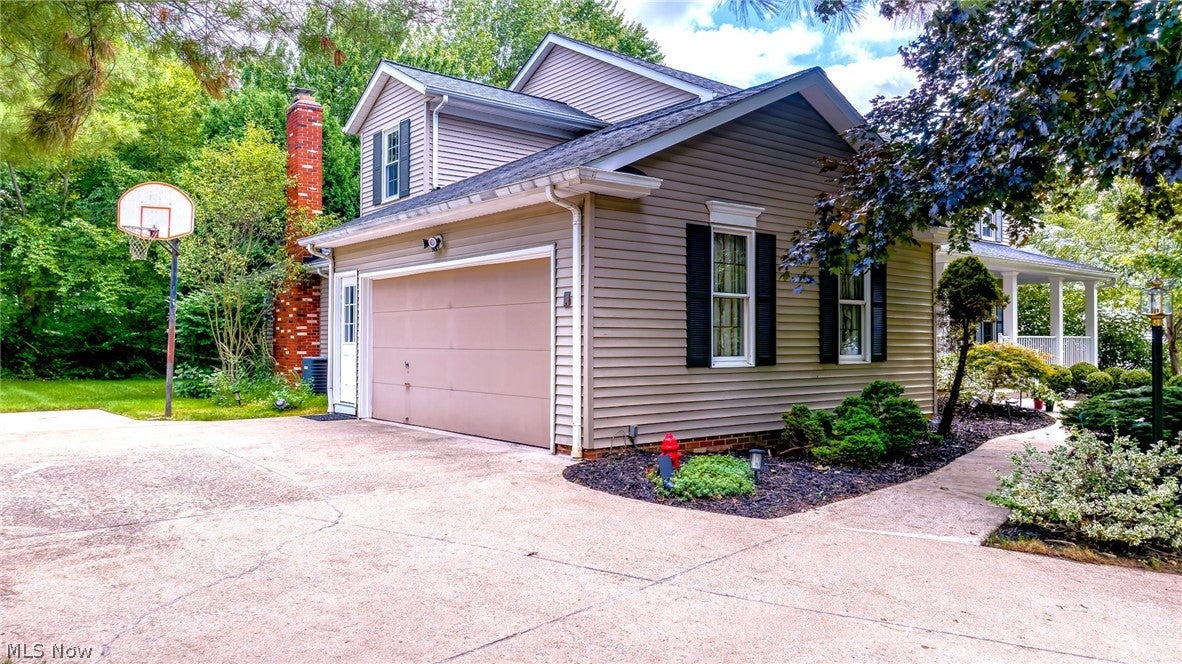 279 Ash Grove Circle