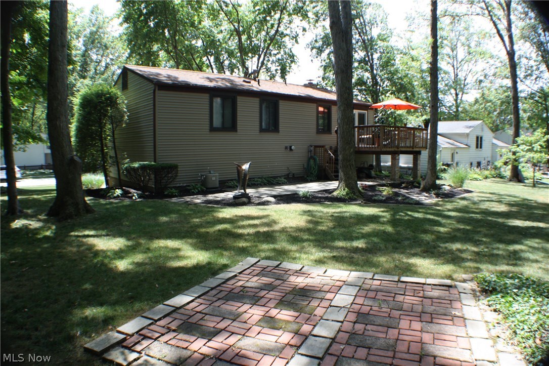 Leewood Mdws 01 - Residential