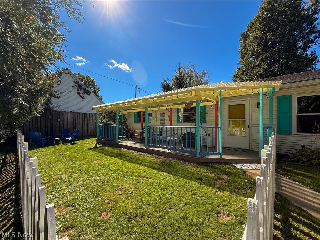 98 Clovercliff Drive