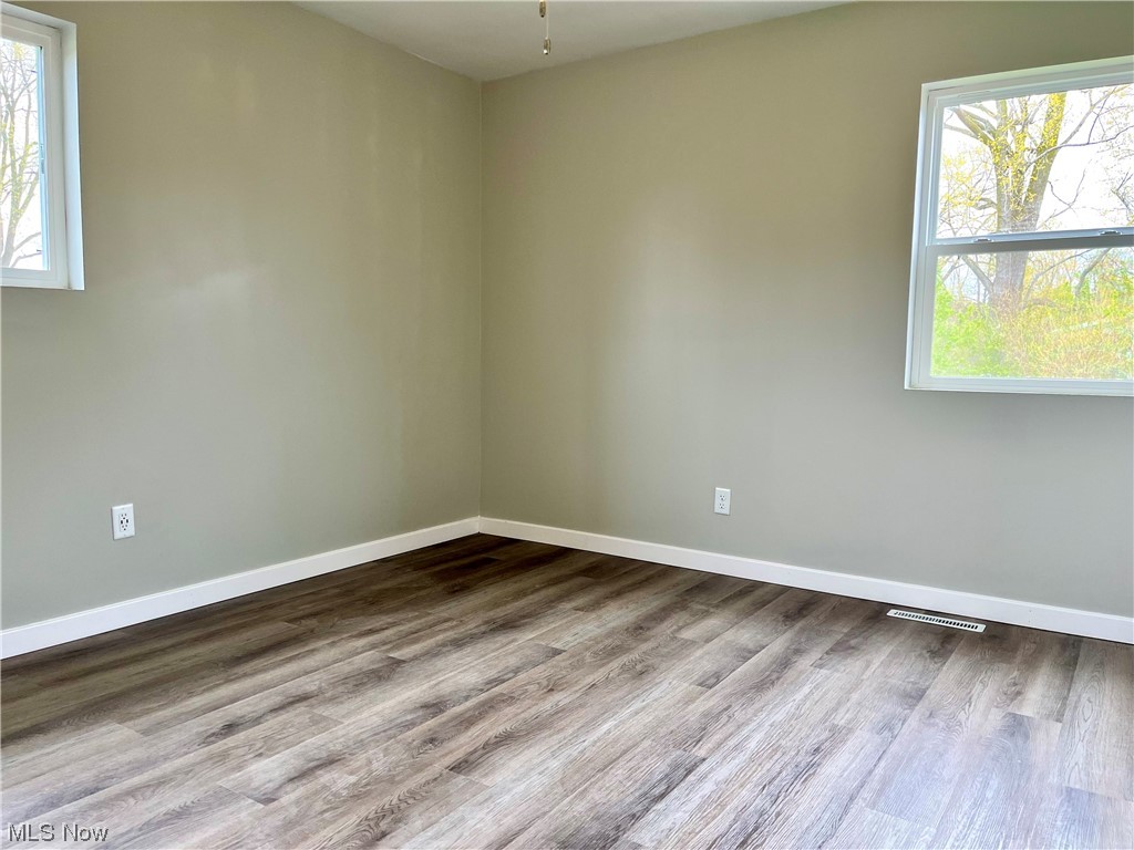 First St Sandusky Bus Sub - Residential