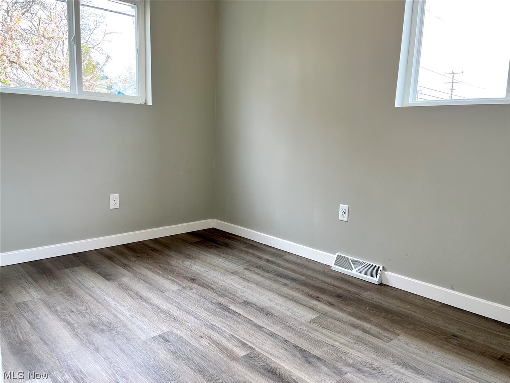 First St Sandusky Bus Sub - Residential