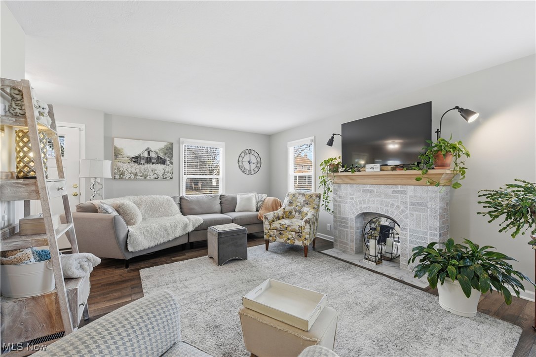 Lake View Park Realty - Residential