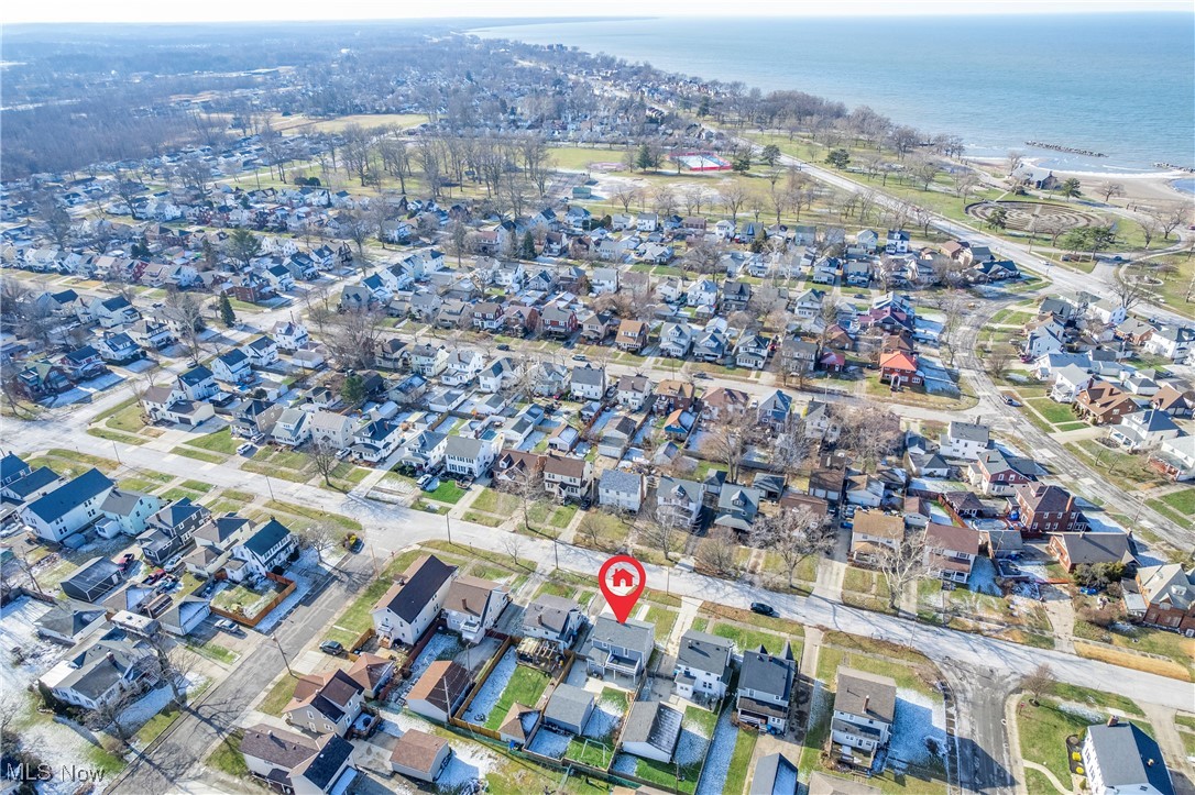 Lake View Park Realty - Residential