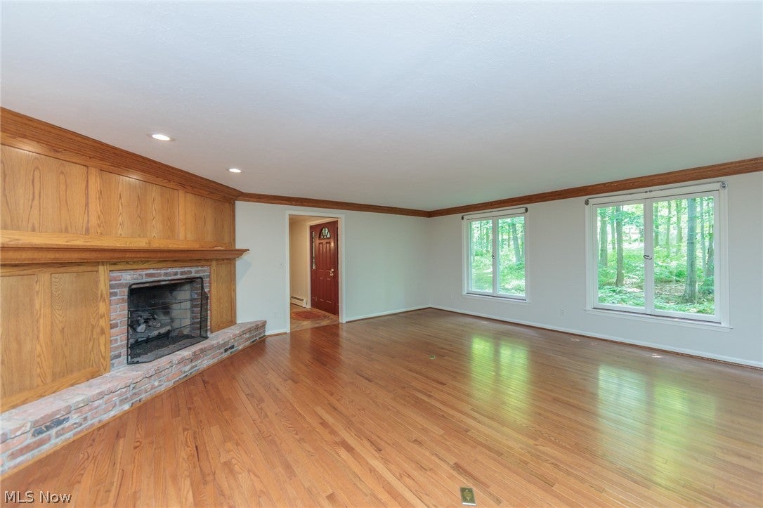 7859 Sugarbush Lane