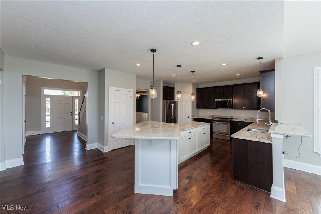 Fox Meadow - Residential