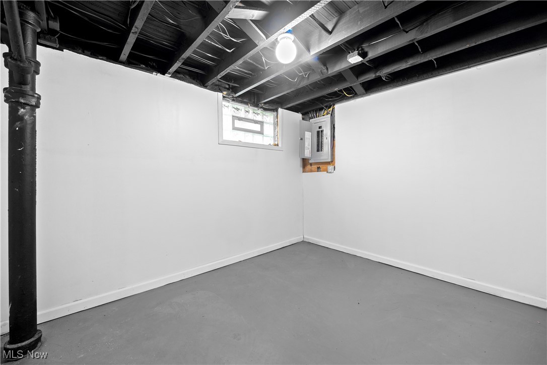 Pearl Rdg Realty Cos West Park - Residential