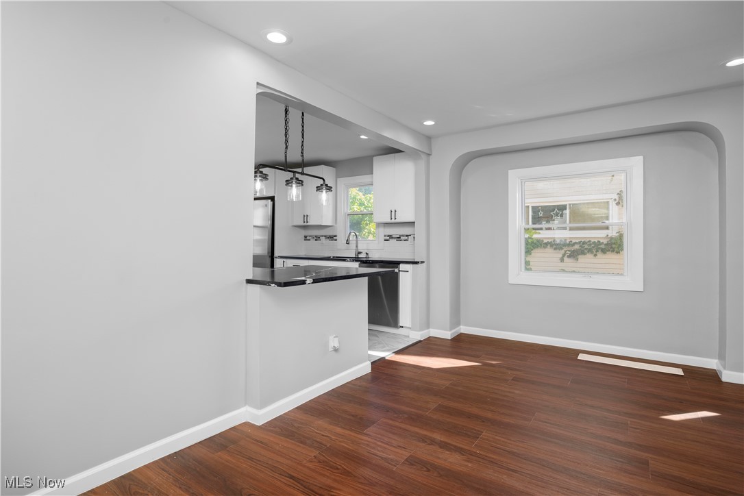 Pearl Rdg Realty Cos West Park - Residential