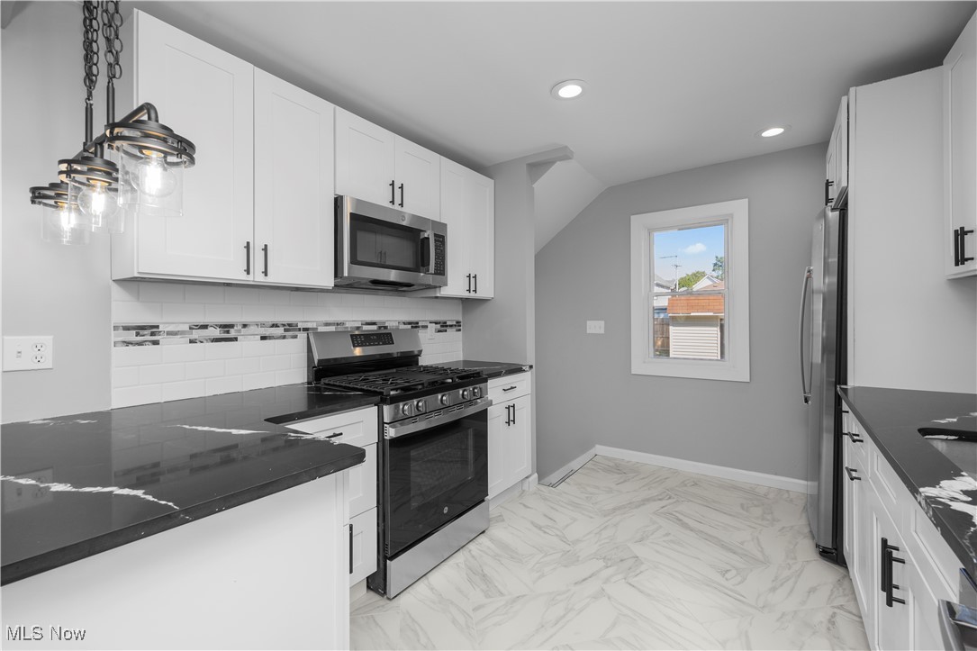 Pearl Rdg Realty Cos West Park - Residential