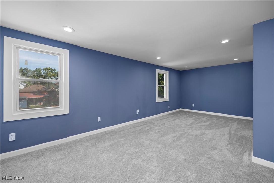 Pearl Rdg Realty Cos West Park - Residential
