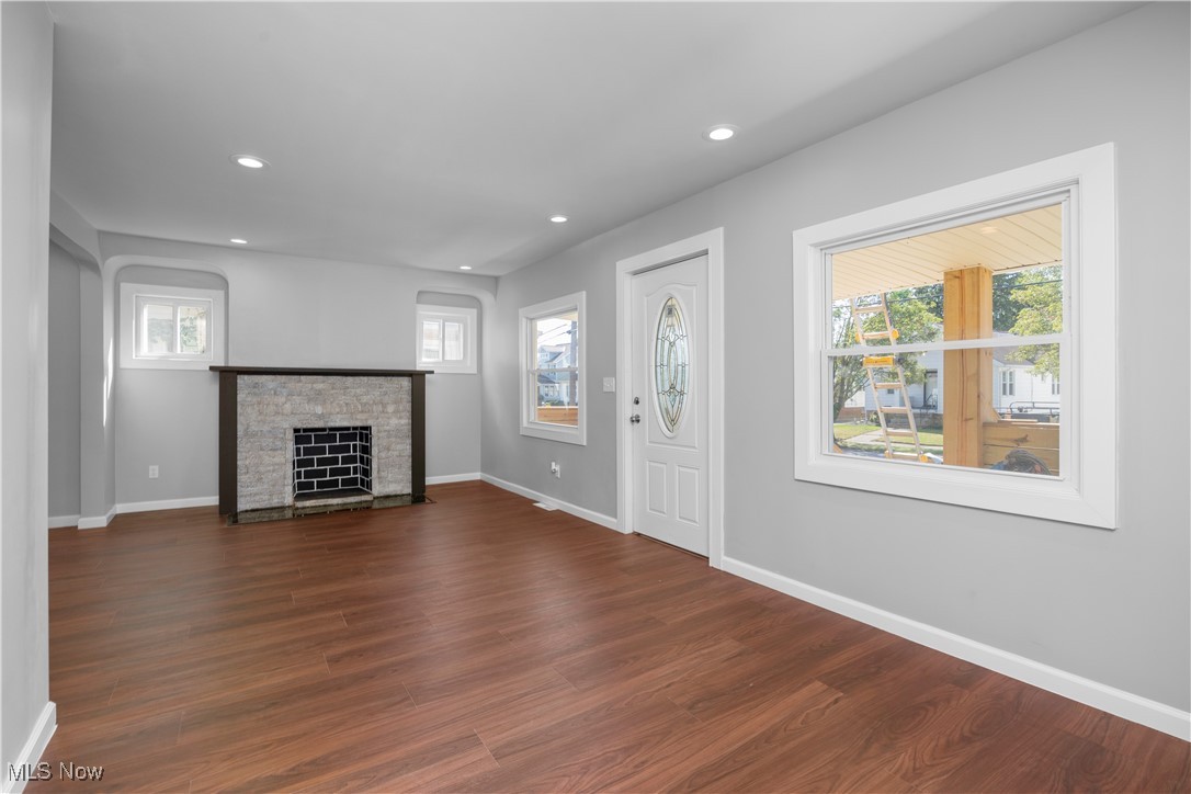 Pearl Rdg Realty Cos West Park - Residential