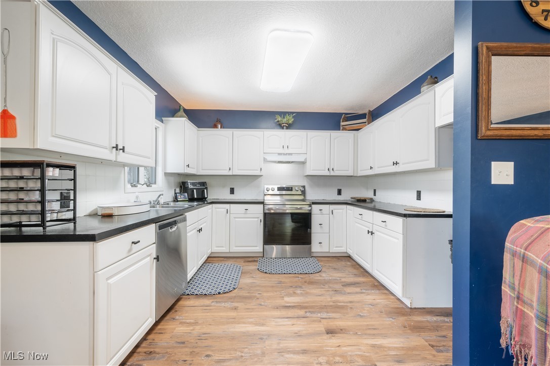 70 Iroquois Trail, Malvern, Ohio image 17